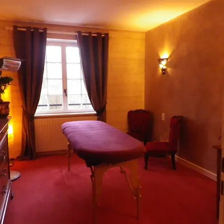 Chambres D'hotes Aux Champs Des Racines Frühstückspension Saint-Die-des-Vosges